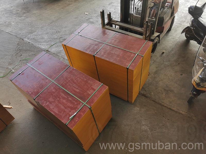 您了解建筑模板大紅板嗎?這種板材的優點是什么 您了解建筑模板大紅板嗎?這種板材的優點是什么