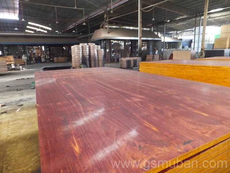 劣質(zhì)建筑模板分層了?什么原因? 劣質(zhì)建筑模板分層了?什么原因?